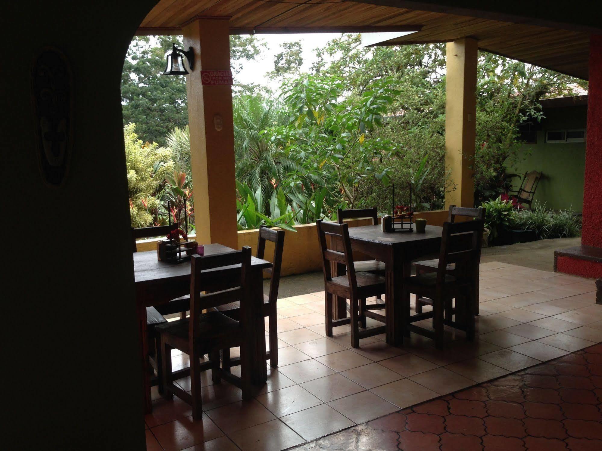 Aparthotel Villa Pacande & Rooms Pilas Eksteriør billede